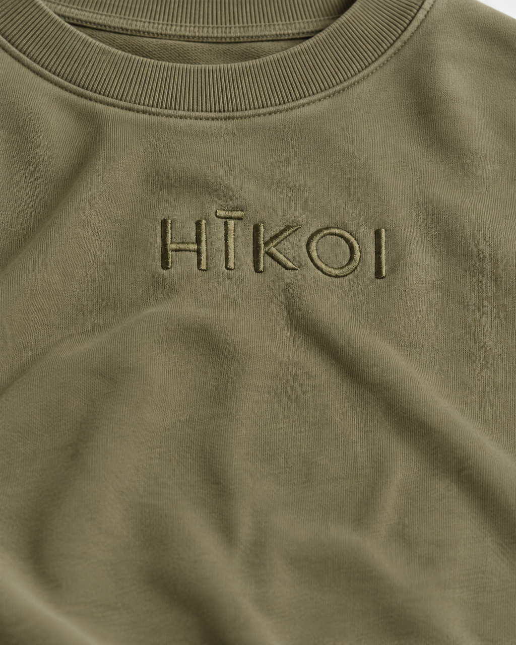 CABIN CREW NECK (Pre orders open Monday 21 September - Sunday 27 September)